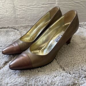 Vintage 1980s Pancaldi Pumps‎ Two Tone Gold Sz 7AA Made in Italy